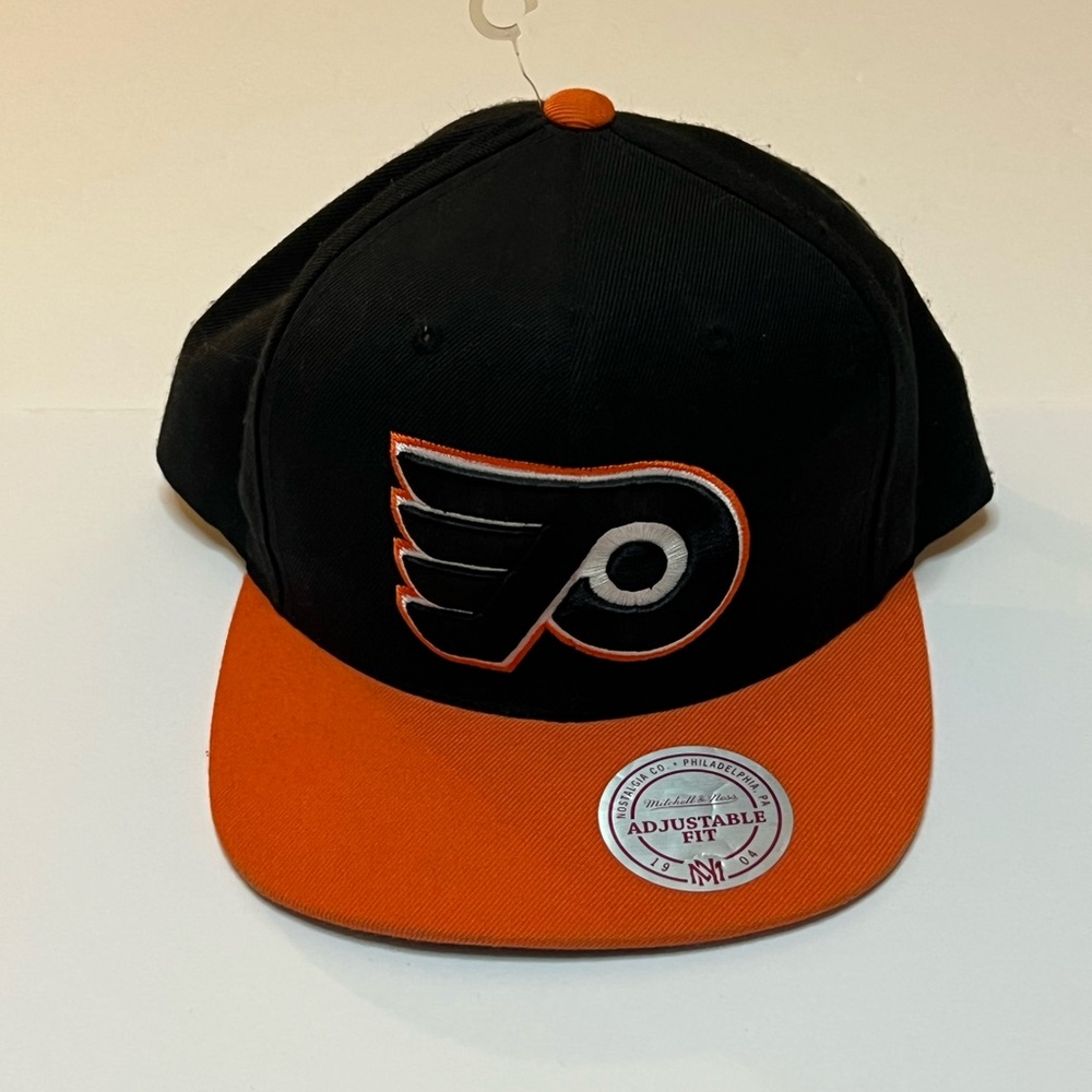 Philadelphia Flyers Hat Mitchell & Ness Like New One Size Adjustable Fit
